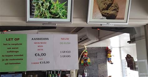 2 coffeeshops in Veenendaal, The Netherlands.